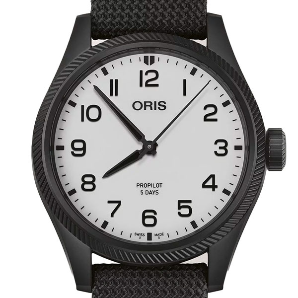 Field/Pilot's Watch Oris ProPilot Holstein Edition