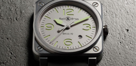 Bell & Ross BR03-92 Horolum Hands-On Review