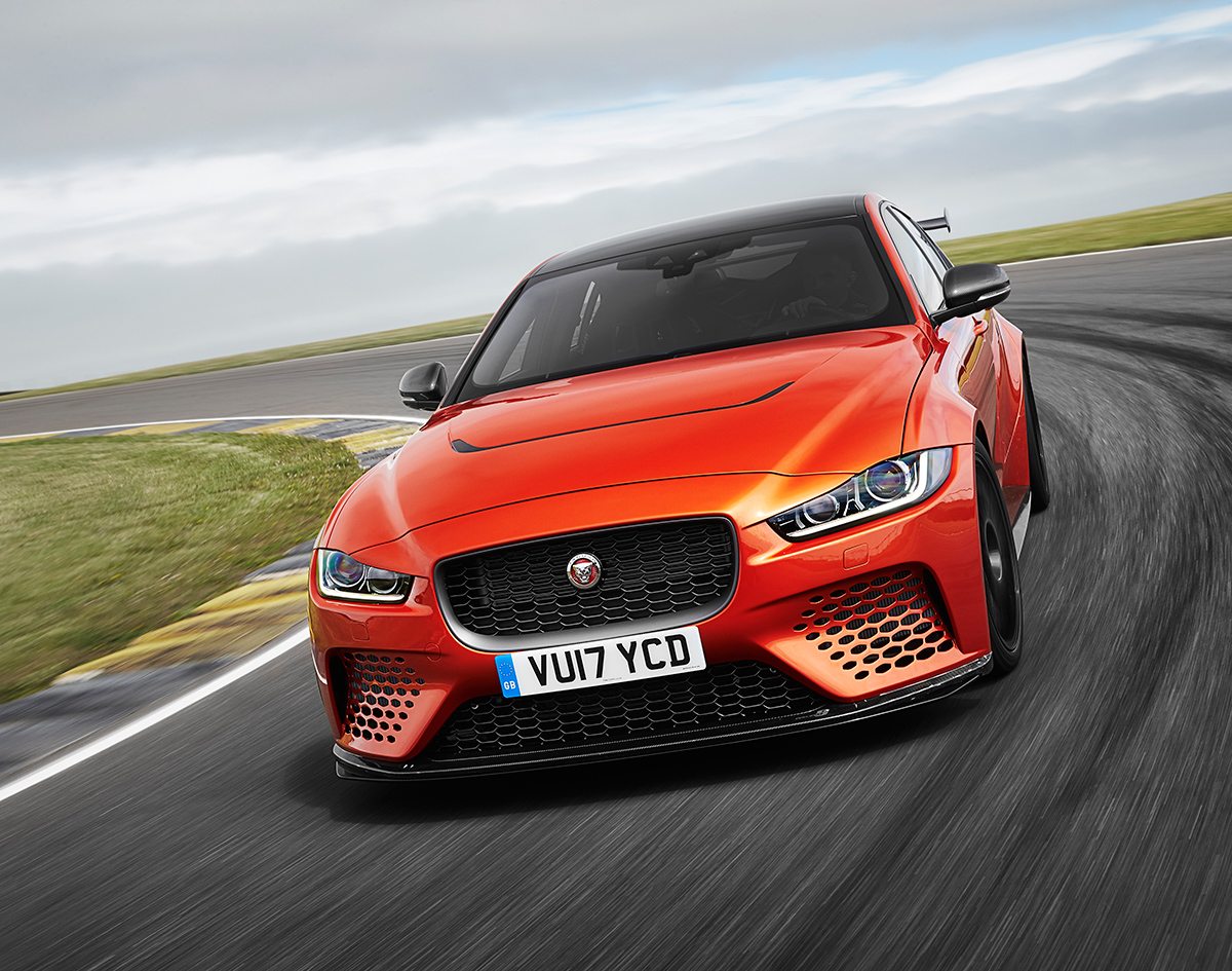 Jaguar XE SV Project 8