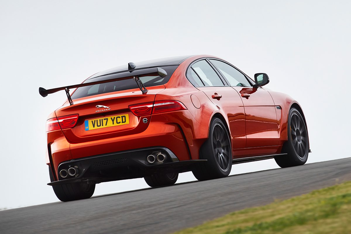 Jaguar XE SV Project 8
