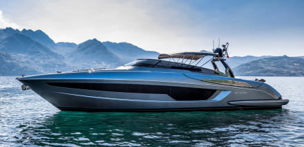 Riva Unveils 56′ Rivale Yacht