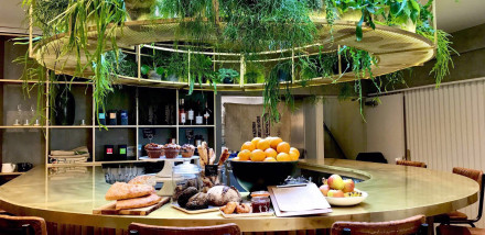 Restaurant & Bar News (Sept ’17)