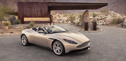 Aston Martin DB11 Volante
