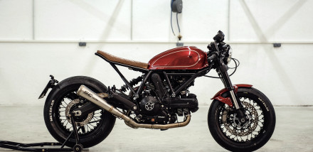 Diamond Atelier Ducati Sixty2 Motorcycle