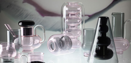 Tom Dixon’s Alchemy-Inspired ‘BUMP’ Glass Tea Set