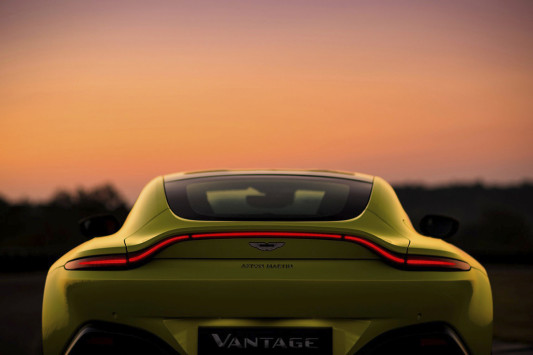 2018 Aston Martin Vantage