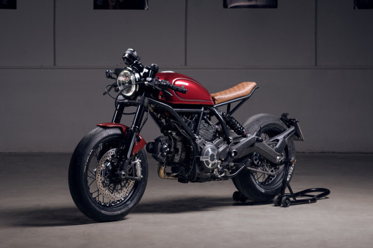 Diamond Atelier Ducati Sixty2 Motorcycle