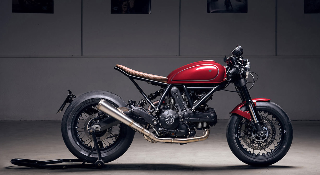 Diamond Atelier Ducati Sixty2 Motorcycle