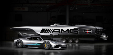Cigarette Racing 515 Project One Raceboat