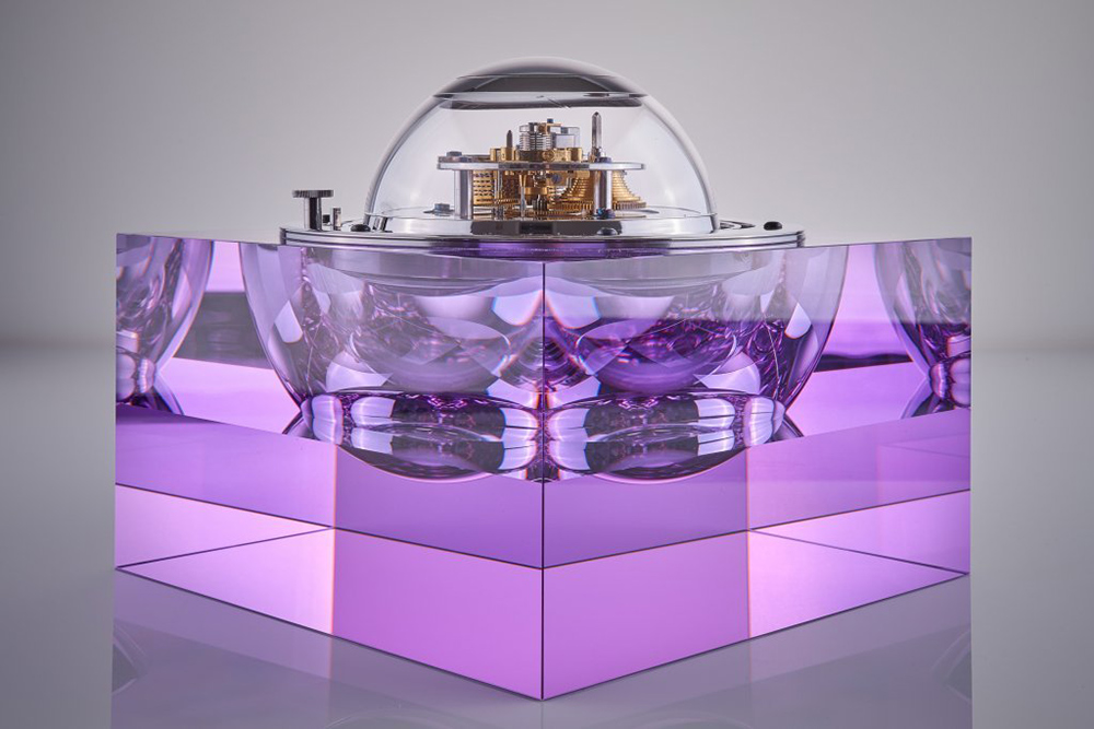 Jan Frydrych Yacht Violet chronometer