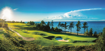 Hole in One: 9 of the Best Golf Courses From Around the World