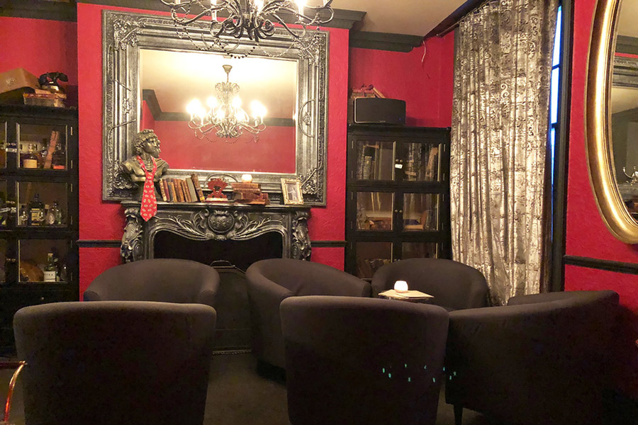 Vijay's Bar & Lounge