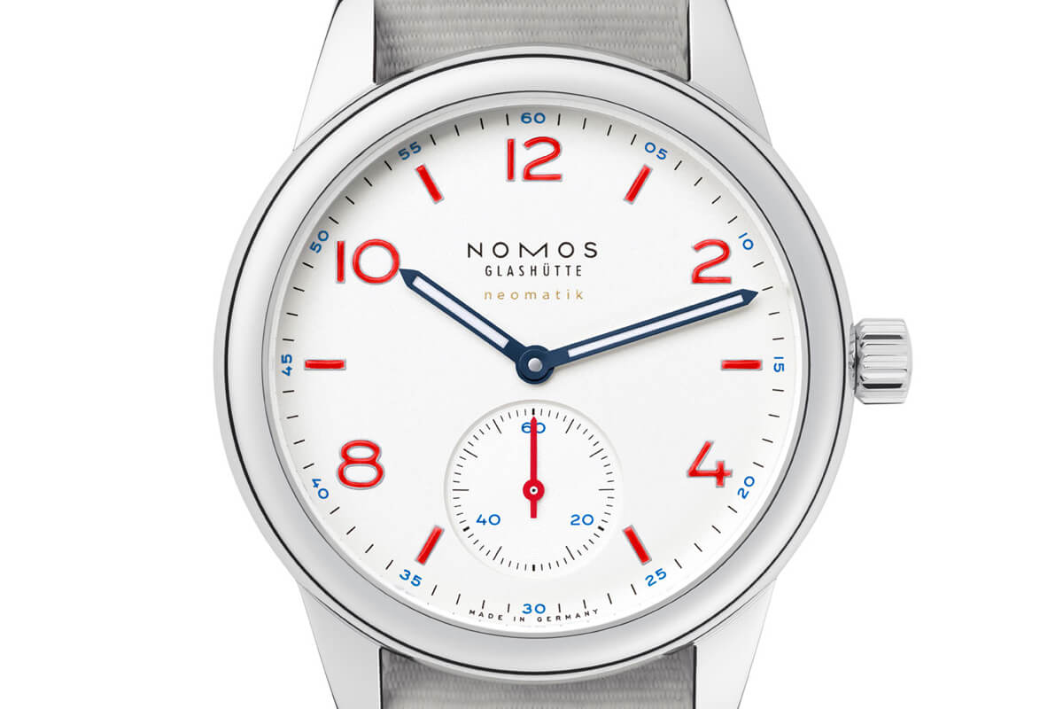 Nomos Ahoi Neomatik Siren White