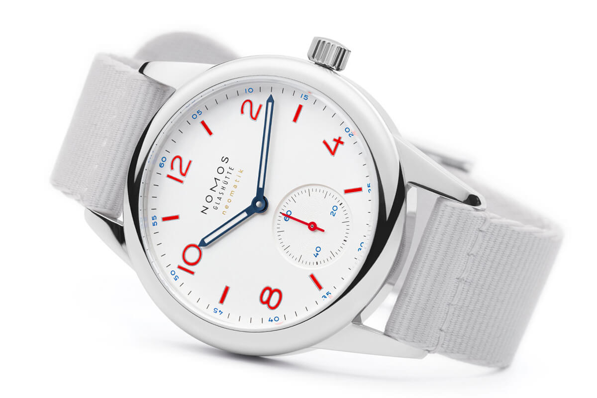 Nomos Ahoi Neomatik Siren White