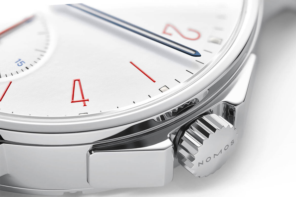 Nomos Ahoi Neomatik Siren White
