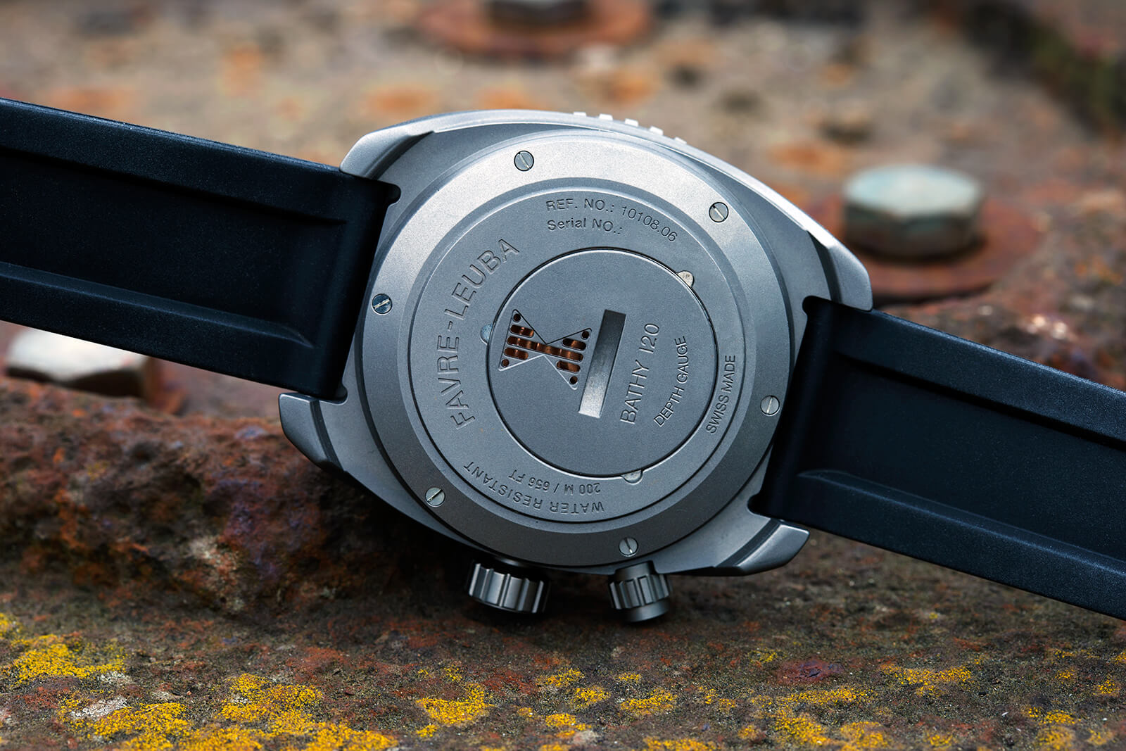 Favre Leuba Raider Bathy 120 Memodepth Phoenix Caseback Hands-On