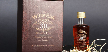 The 10 Best Christmas Spirits 2018