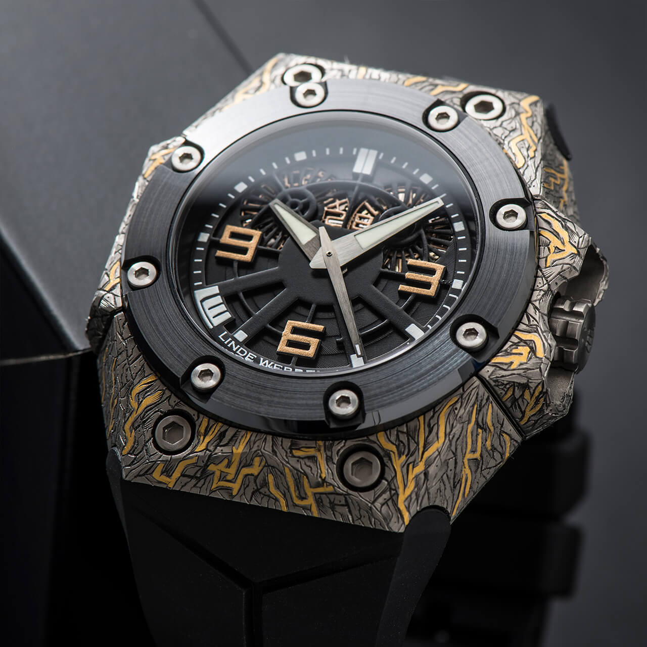 Linde Werdelin Oktopus Volcano
