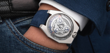 Introducing: Urwerk UR-100V Iron