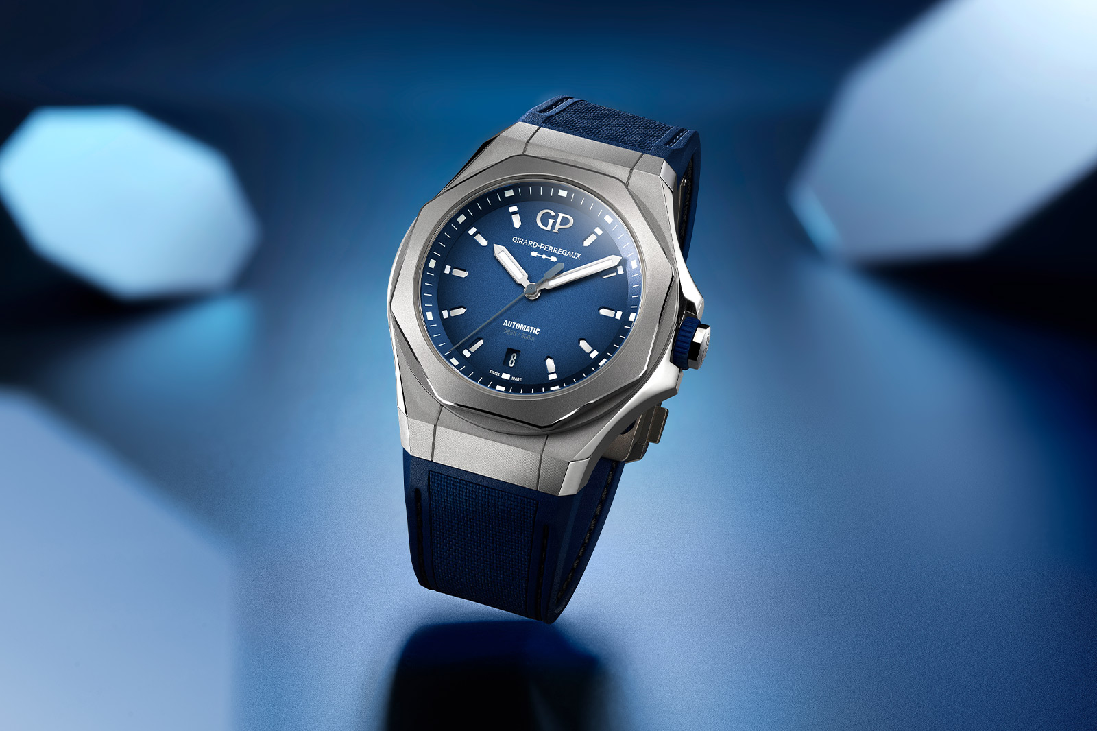 Girard-Perregaux Laureato Absolute Ti 230