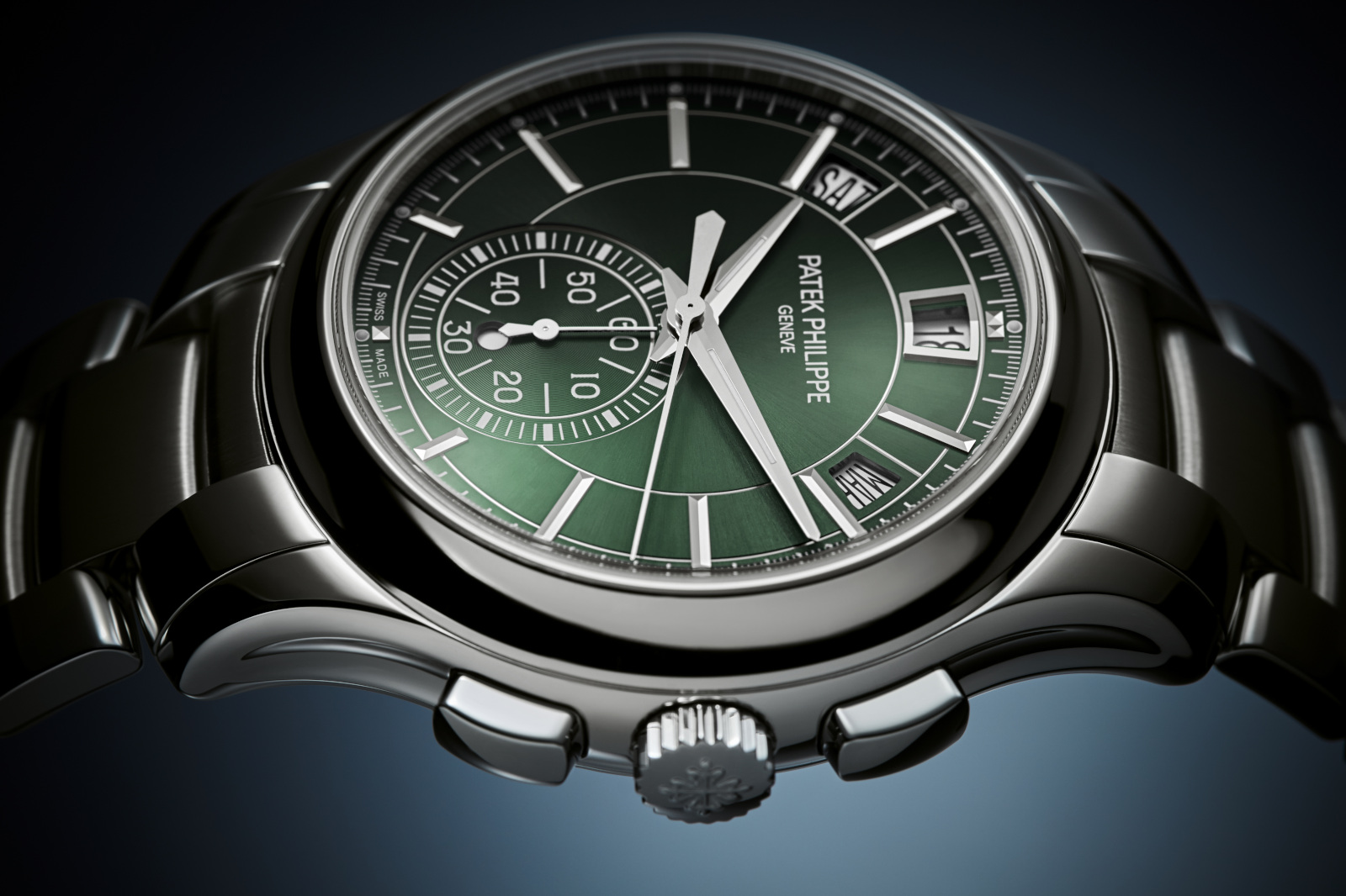 Patek Philippe Self-winding Flyback Chronograph With Annual Calendar