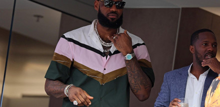 LeBron James Wins Best Watch at the Super Bowl 2022 With Patek Philippe Tiffany Blue 5711
