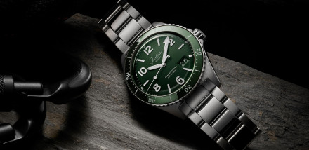 Glashütte Original’s SeaQ Panorama Date Green is Adventure Ready