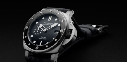 Panerai Debut  44mm Submersible With the New QuarantaQuattro Collection