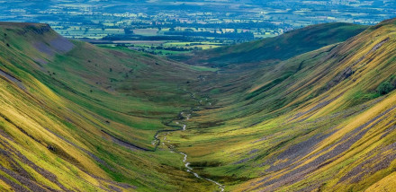 5 of the Most Beautiful Walking Trails Around the World