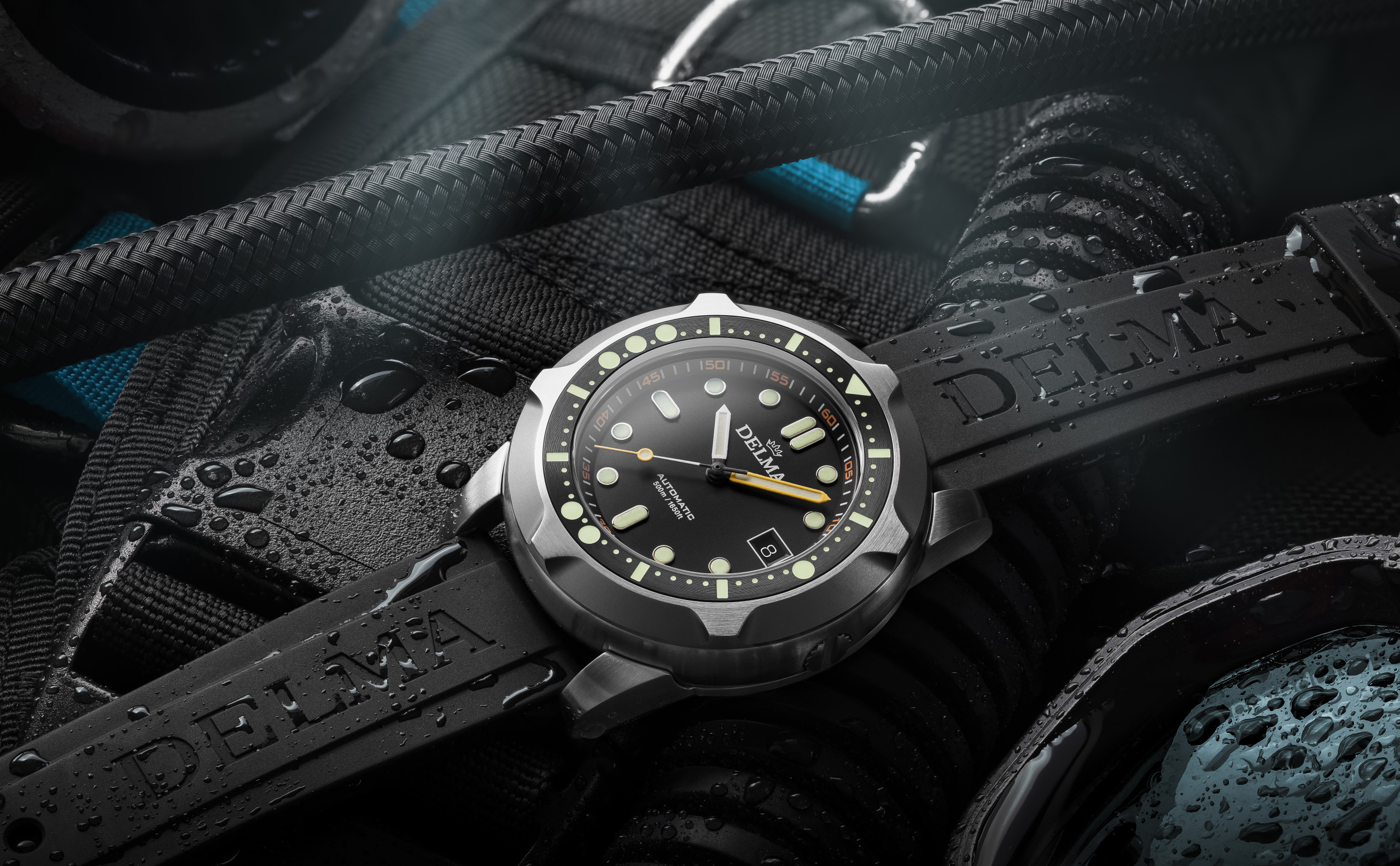Delma Quattro - Rubber strap
