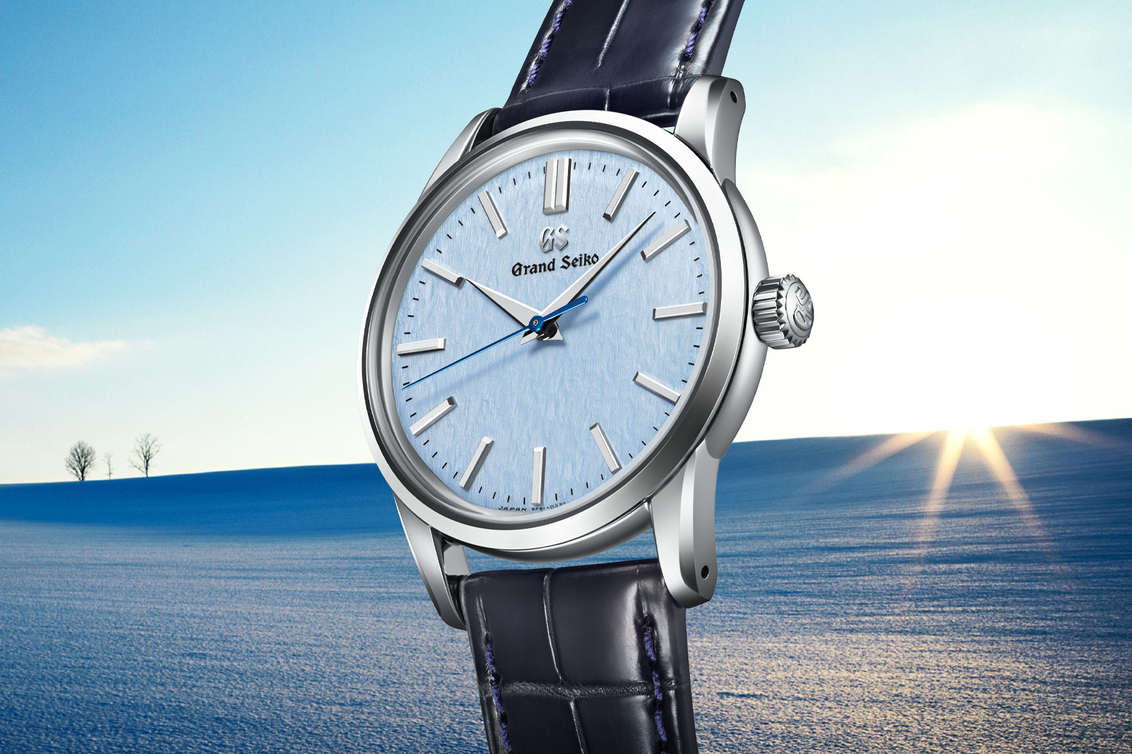 The New ‘Skyflake’ Quartz SBGX353G Exemplifies Grand Seiko’s DNA