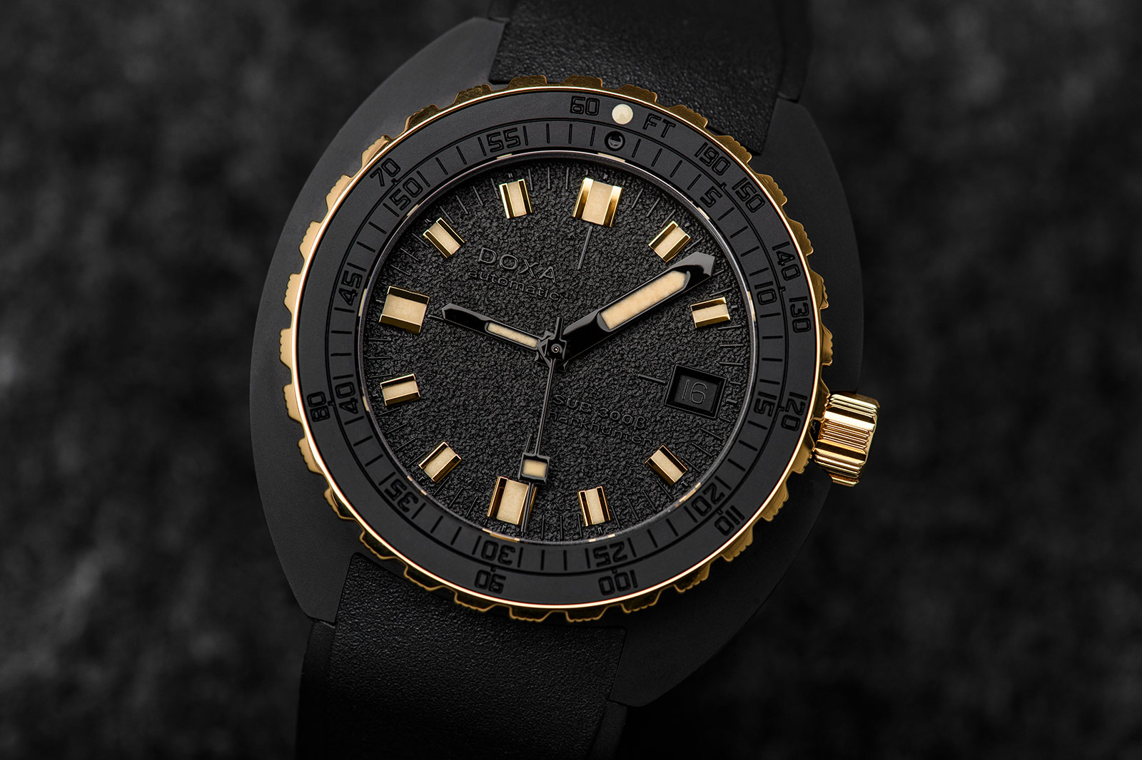 Doxa Sub 300β Sharkhunter