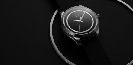 Timex Giorgio Galli S2 Embraces Minimalism with Sleek Black Dial