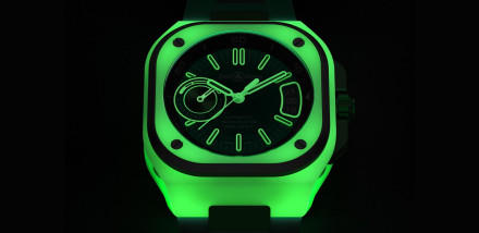 Bell & Ross BR-X5 Green Lum Introduces New Luminescent Case