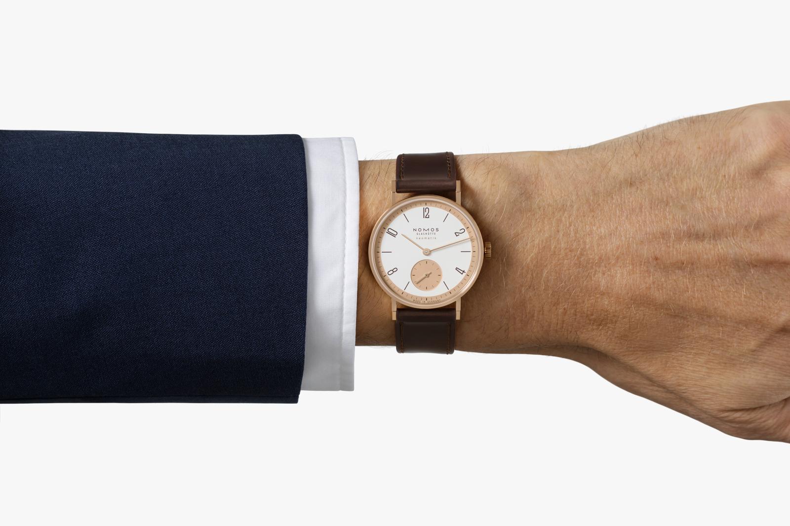 Nomos Tangente Rose Gold Neomatik Wristshot
