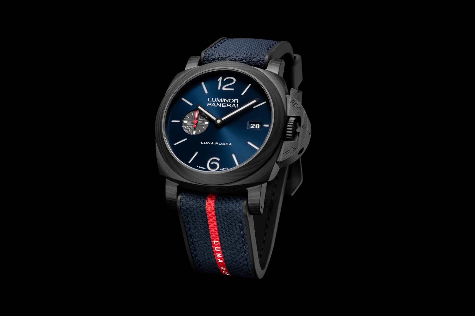 Panerai Luminor Luna Rossa Carbotech PAM01529