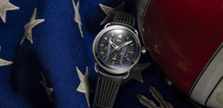 Rec TTT Knievel Watch Made from Harley-Davidson XR750 “Shark Jump” Pays Tribute to Legendary Stuntman
