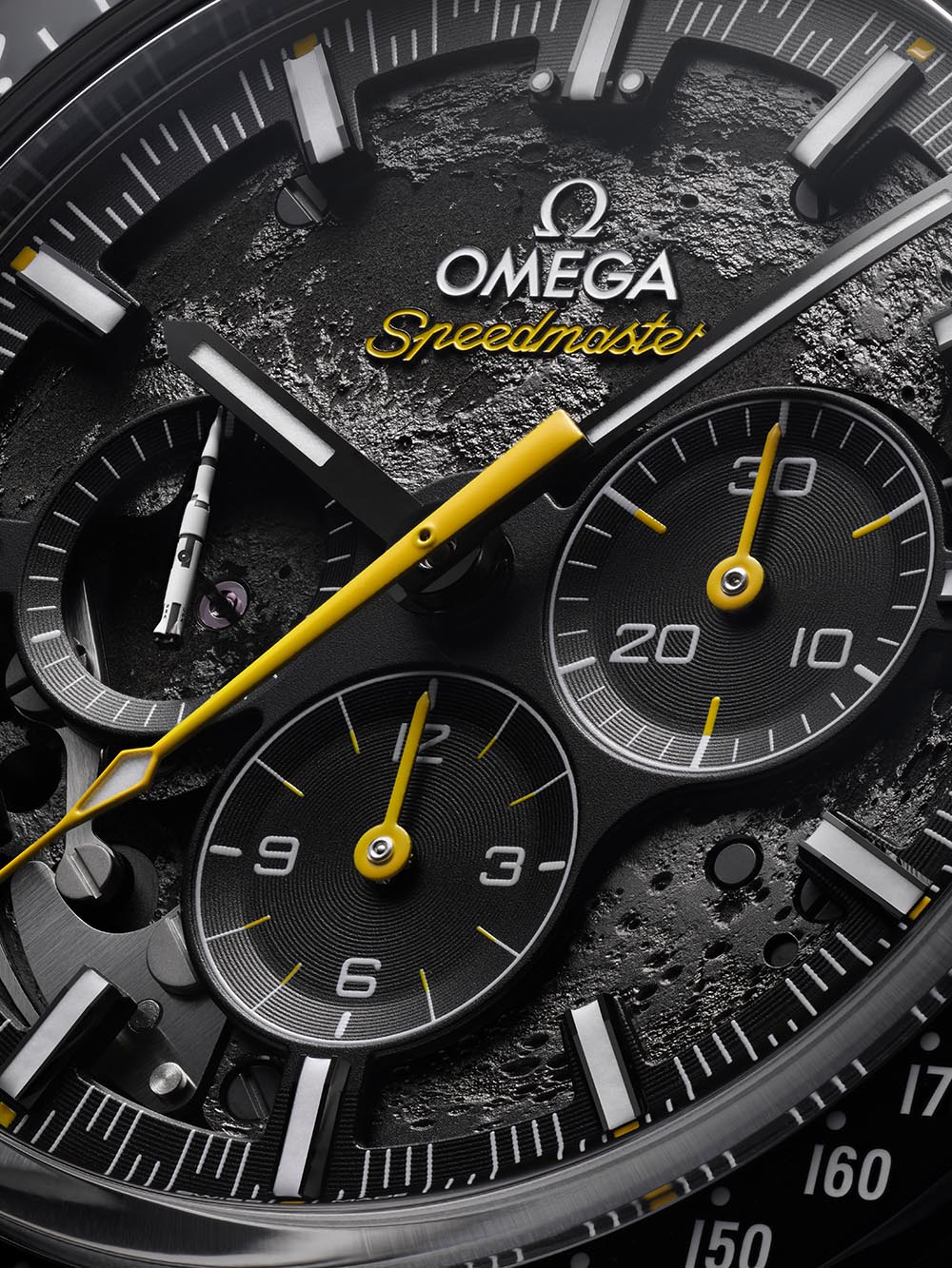 Omega Speedmaster Dark Side of the Moon Apollo 8 310.92.44.50.01