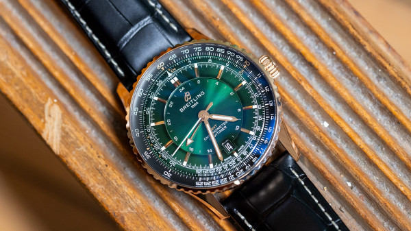 Breitling Navitimer Automatic GMT 41 Watch Review