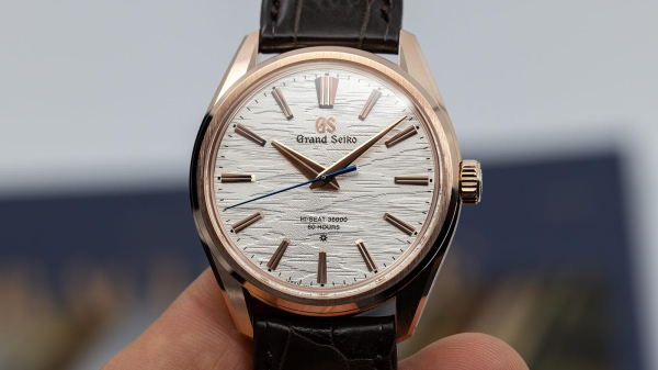 First Impression: Grand Seiko Evolution 9 ‘Birch Bark’ Rose Gold Hi-Beat SLG002 Limited Edition