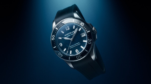 Montblanc Iced Sea 0 Oxygen Deep 4810 Has Water Resistance Equal to Mont Blanc’s Height
