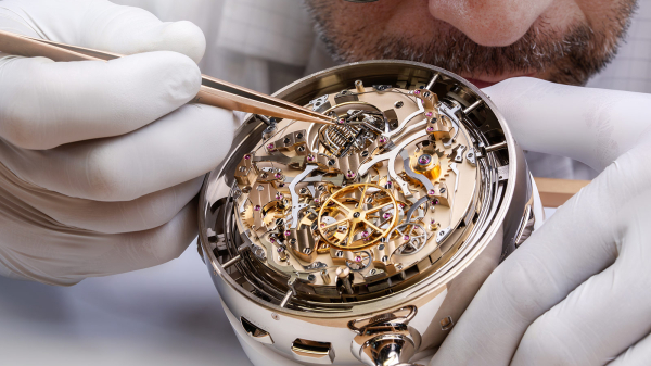 These World Record Watches Are the Pinnacle of Watchmaking