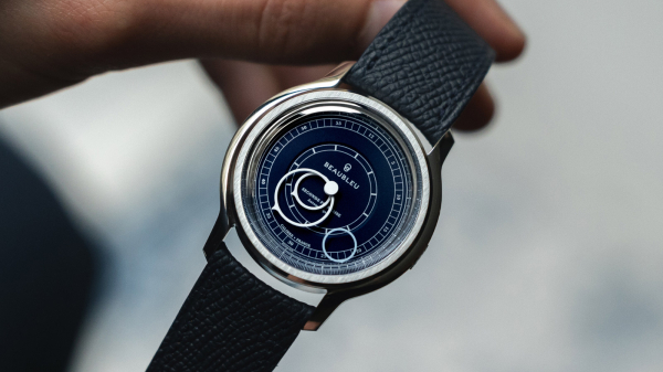Beaubleu’s Seconde Française Watch is an Homage to Life in France