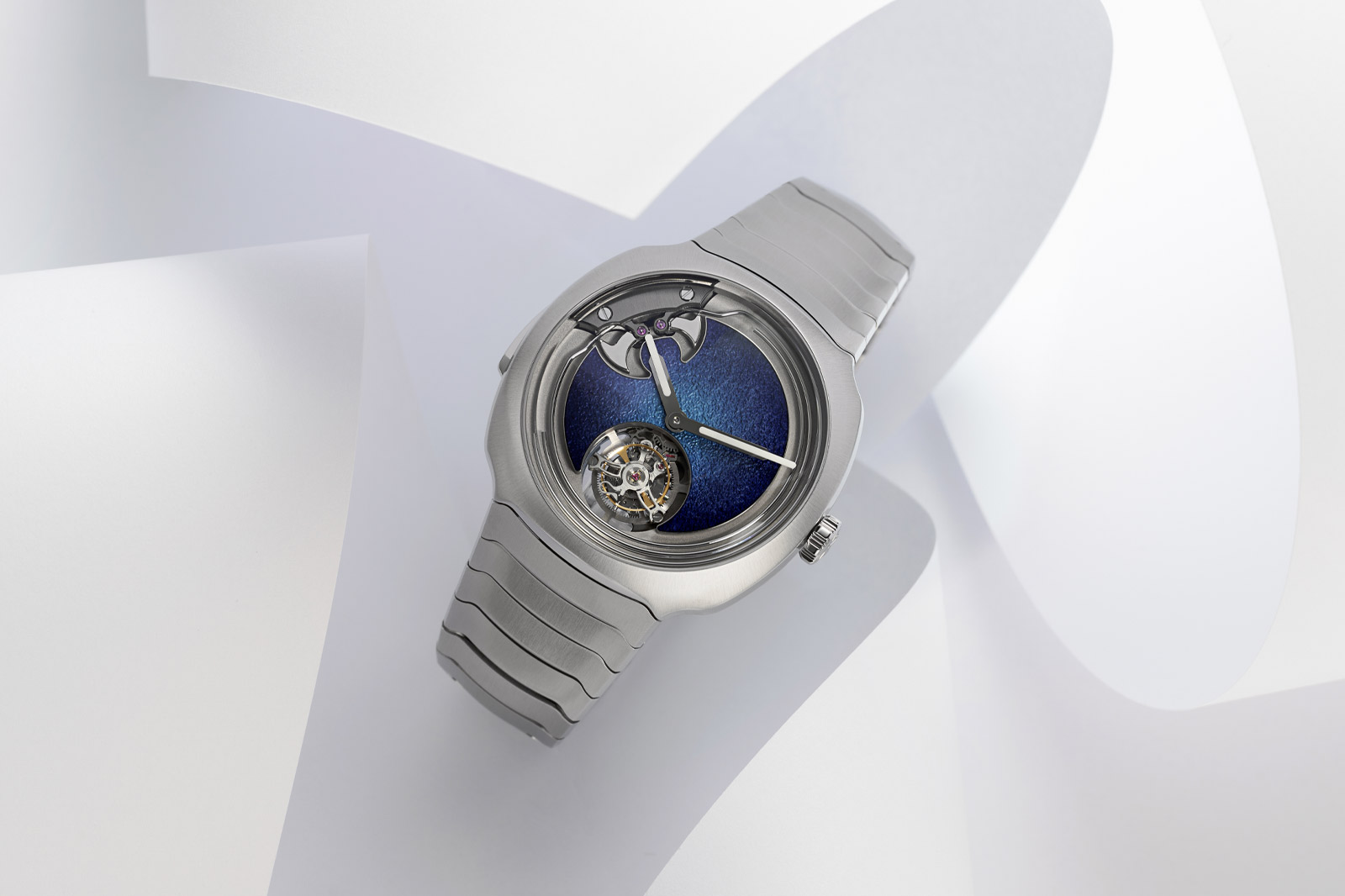 H Moser and Cie Streamliner Concept Minute Repeater Tourbillon Blue Ename