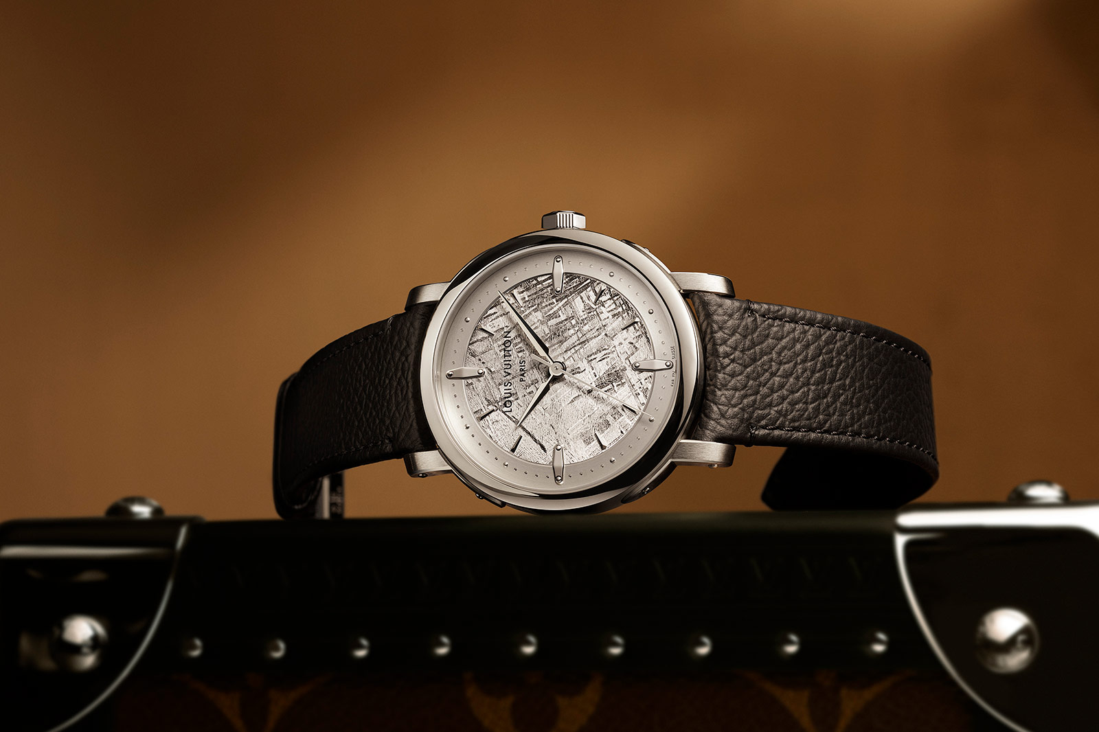 Louis Vuitton Escale Platinum Meteorite Dial W3PT11
