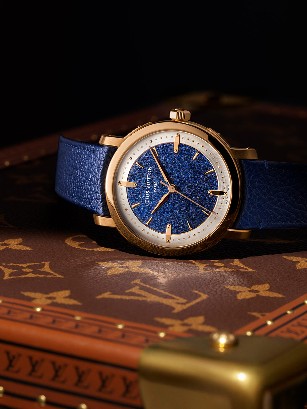 Louis Vuitton Escale Rose Gold Blue Dial W3PG21