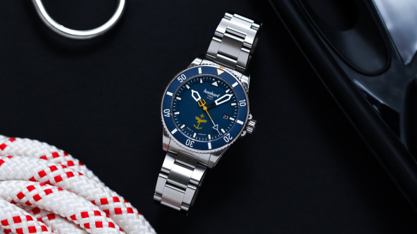 Hanhart Introduce FLY NAVY Aerosphere Limited Edition Fusing Pilot and Dive Watch Design