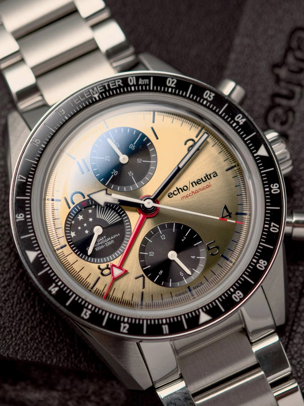 echo/neutra Cortina 1956 Chronograph GMT Bronze