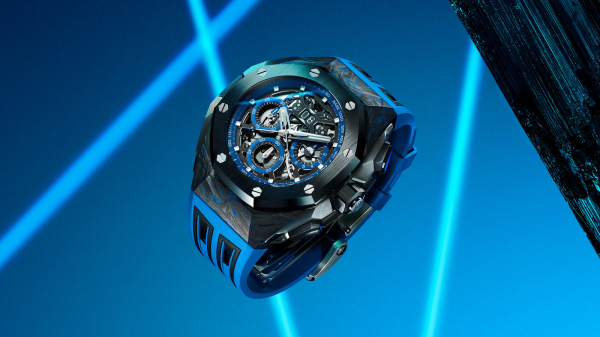Audemars Piguet Unveil Royal Oak Concept Split-Seconds Chronograph GMT Large Date in Forged Carbon