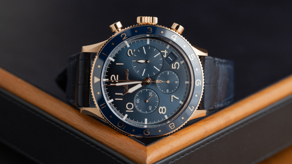 Breguet Type XX Chronograph 2067 Ceramic and Gold Watch Review